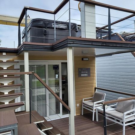 ポルトローシュ Floating Sea House Miramareヴィラ エクステリア 写真